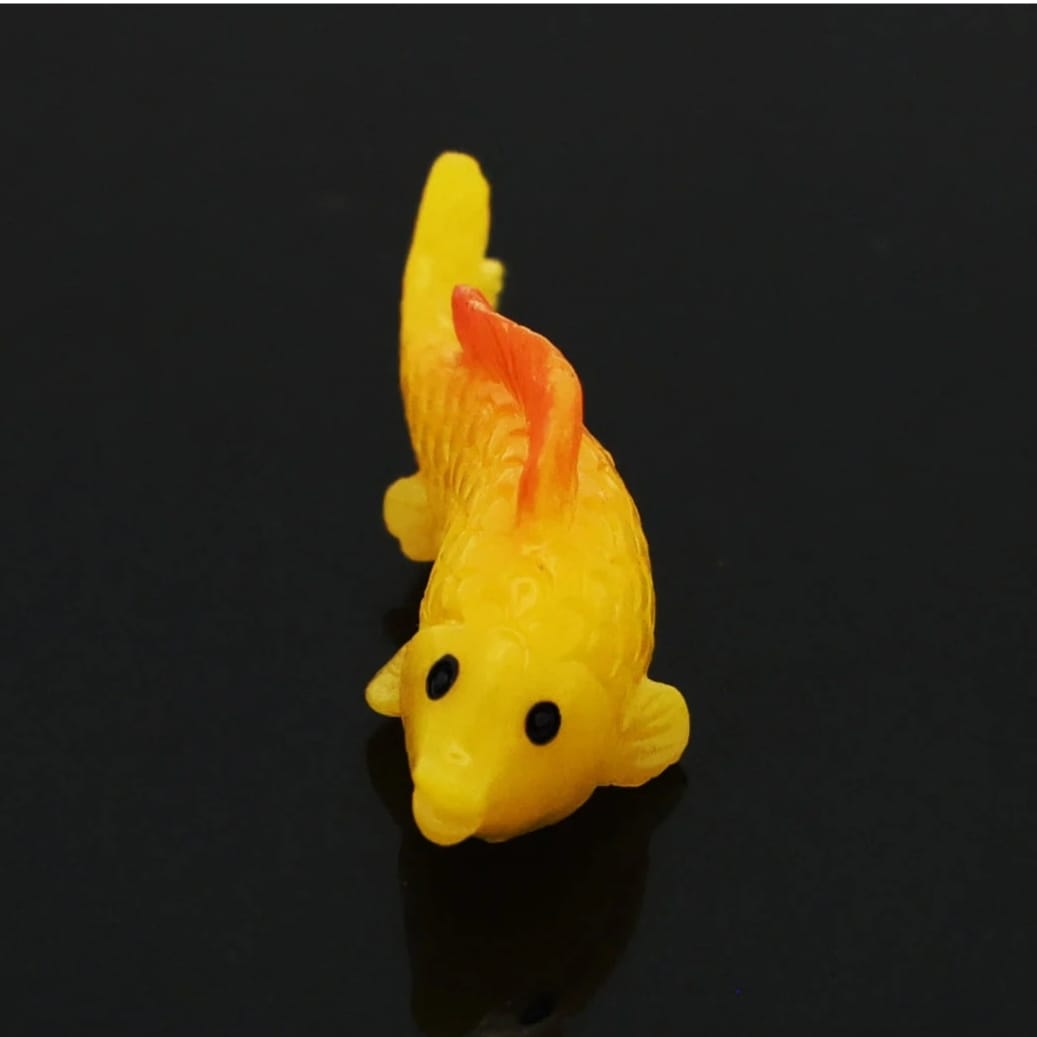 Gold fish Miniature