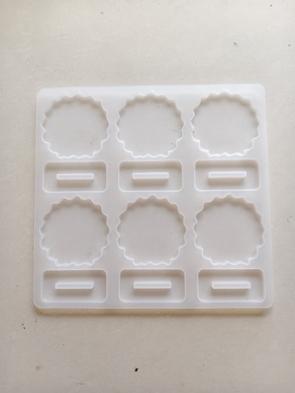6 Cavity Small Photo Frame