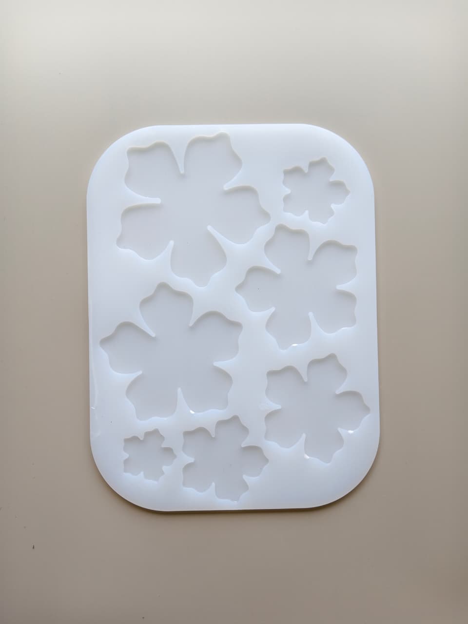 7 cavity 3d flower mould -B
