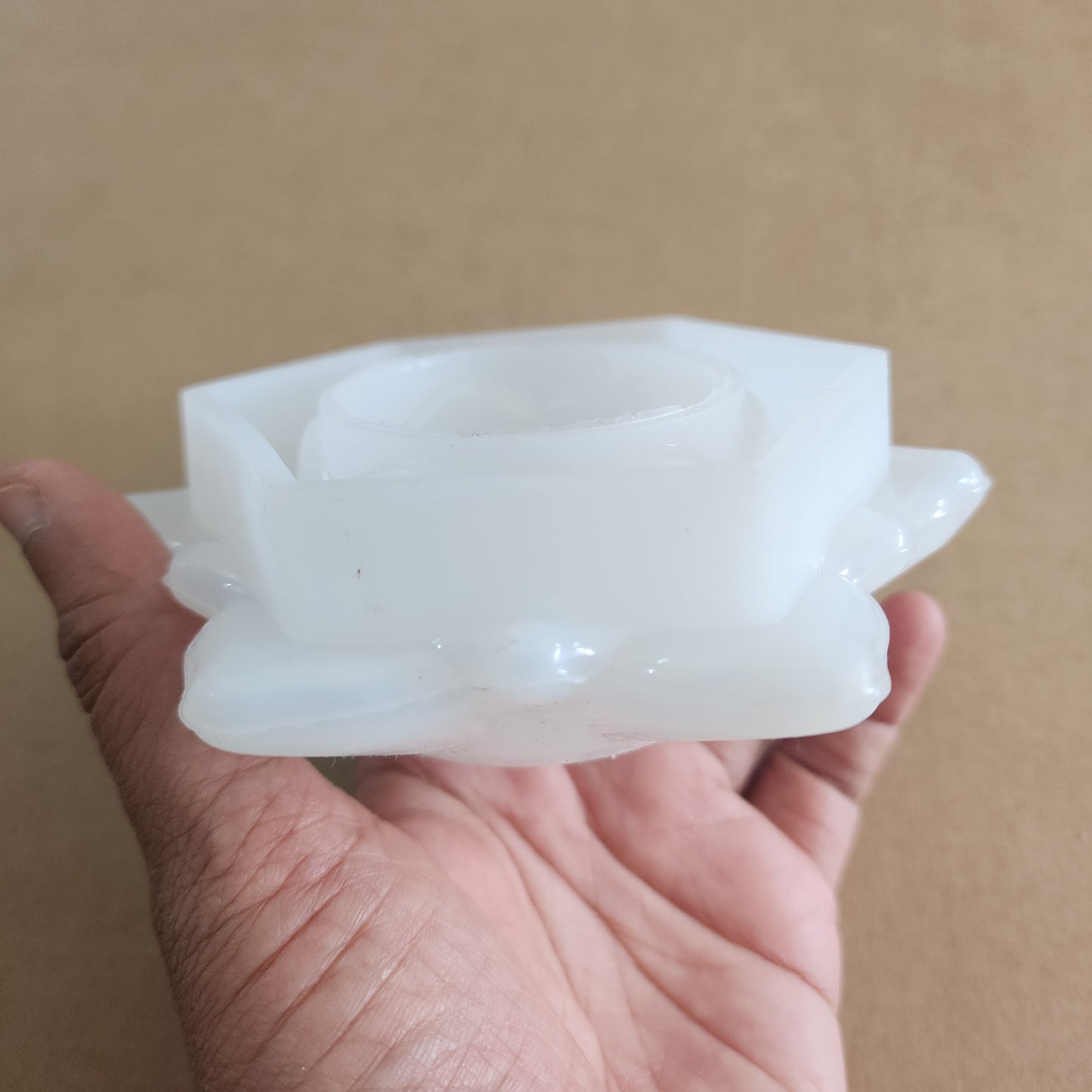 Lotus tea light/ candle holder mould