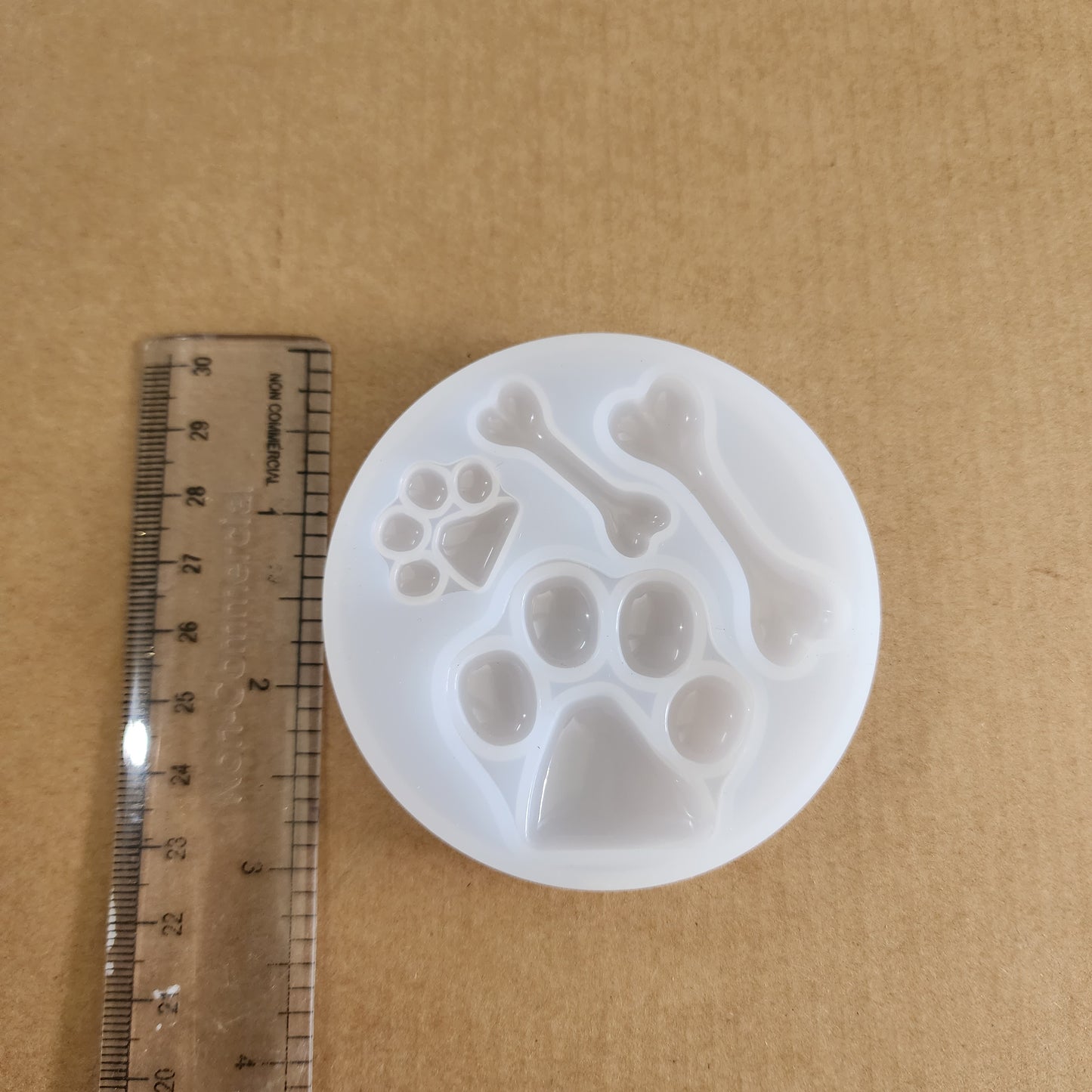 3D Dog Paw and Bone Mould