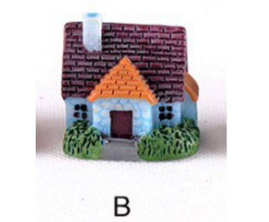 Hut/ house miniature - B