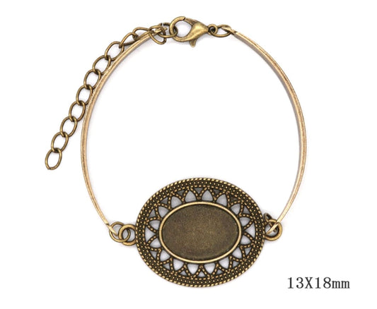 Vintage / Antique Bracelet - M