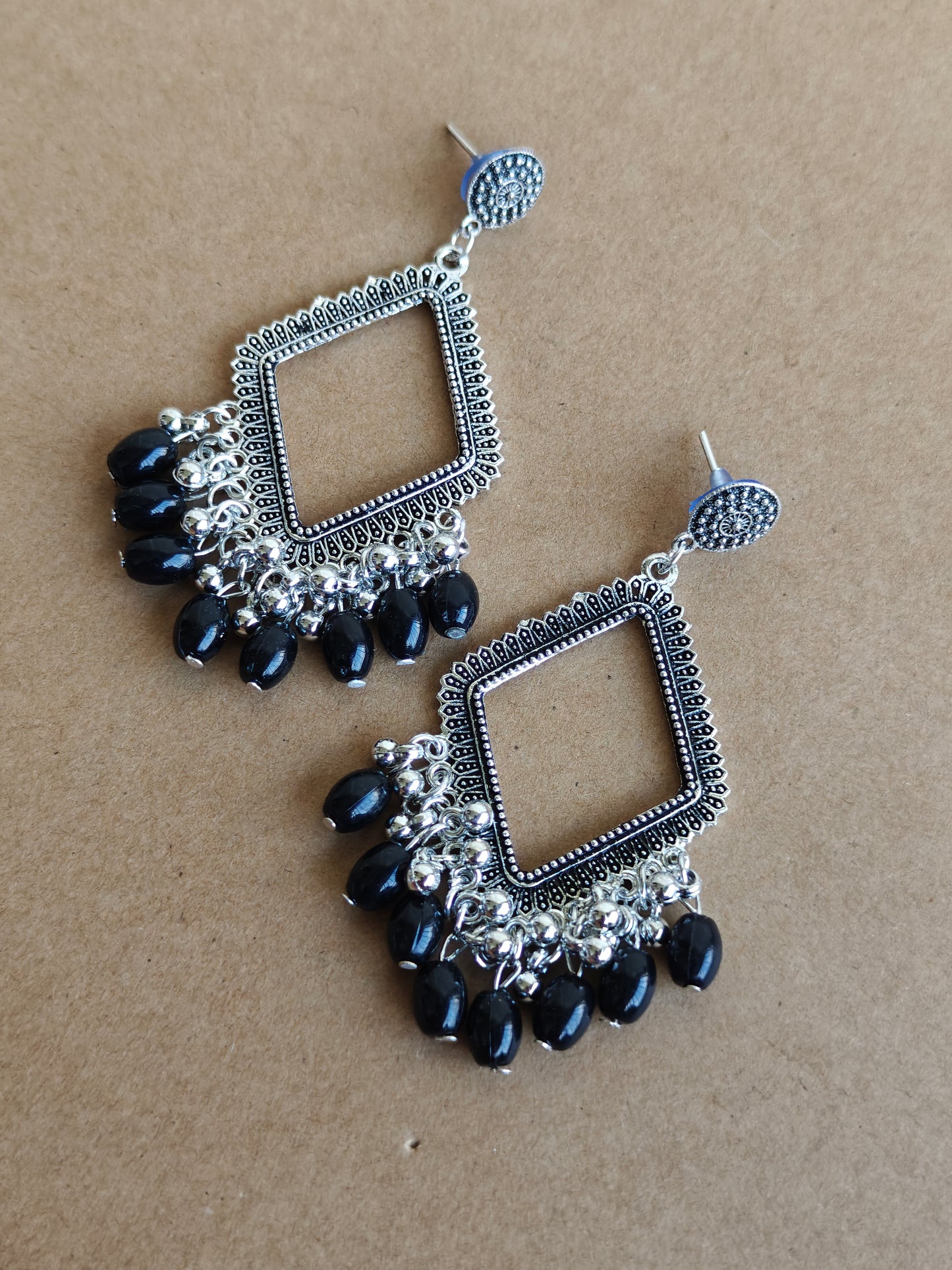 Earrings/Jhumka - Black C