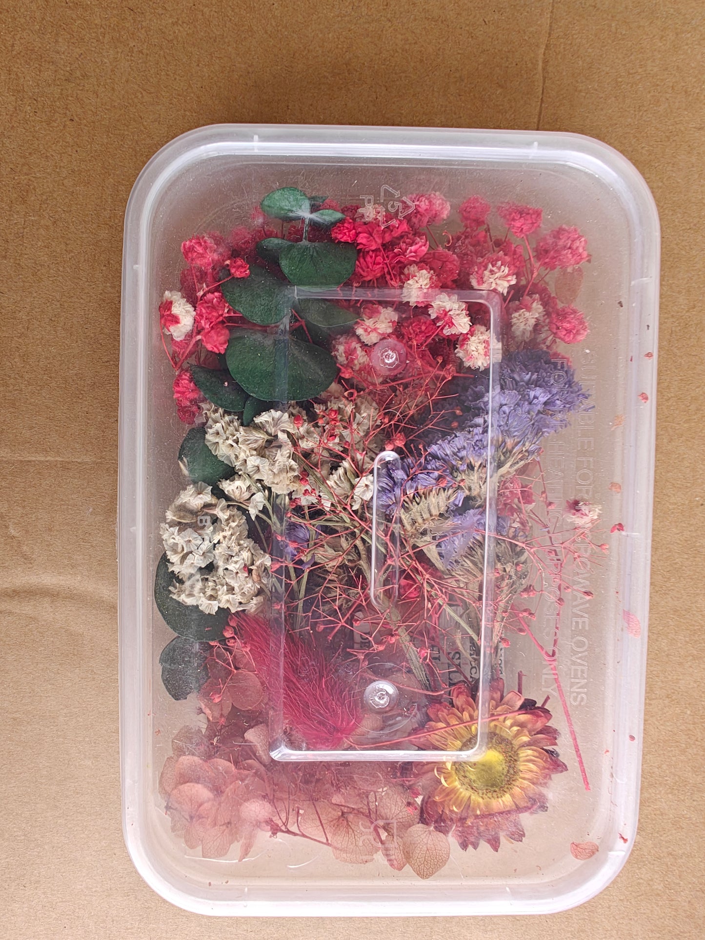 Dry flowers box - J