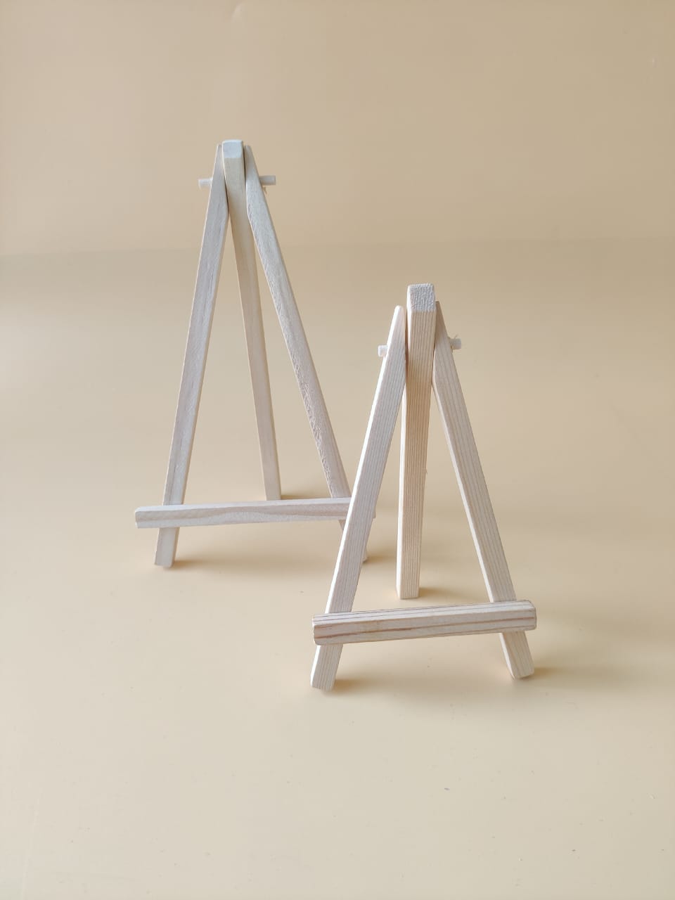 Easel Stand 5"