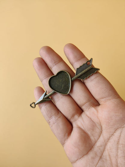 Antique Bazel / Vintage pendant & Keychain
