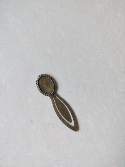 Vintage / Antique Pendant Bookmark