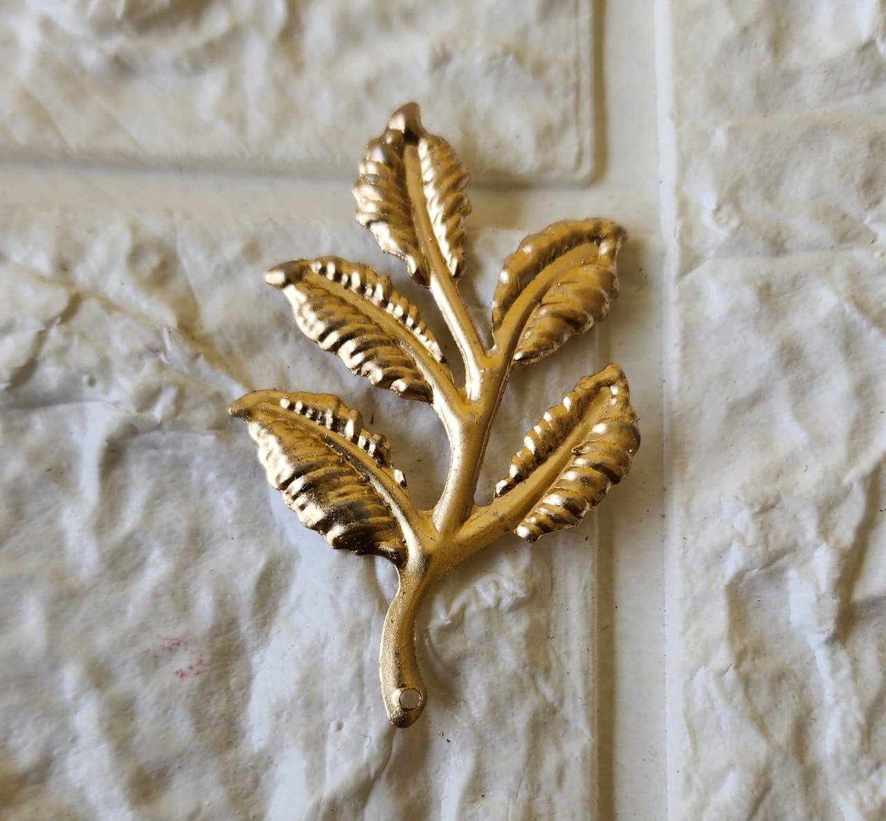 Metal Leaf Charms curved