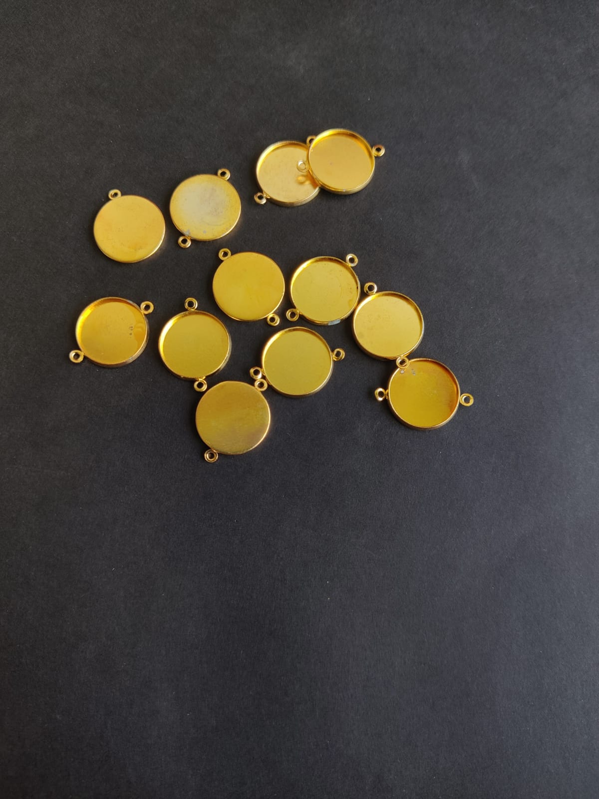 Golden Bracelet Bazel