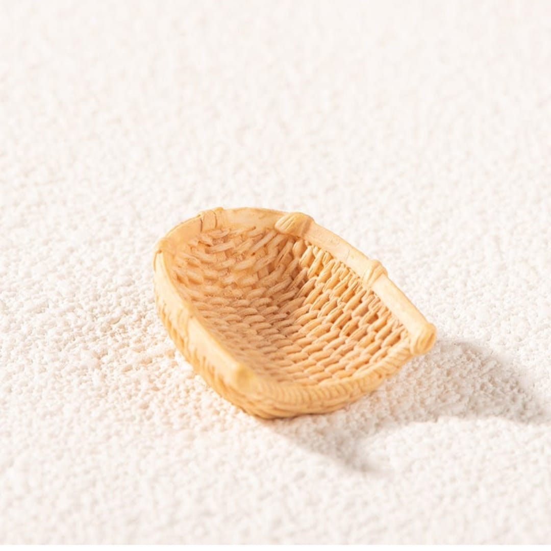 Brown Dustpan