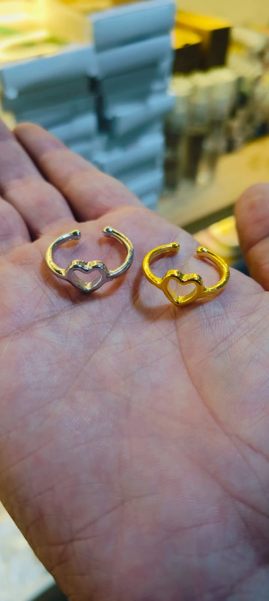 Adjustable Heart shape ring -Golden/Silver