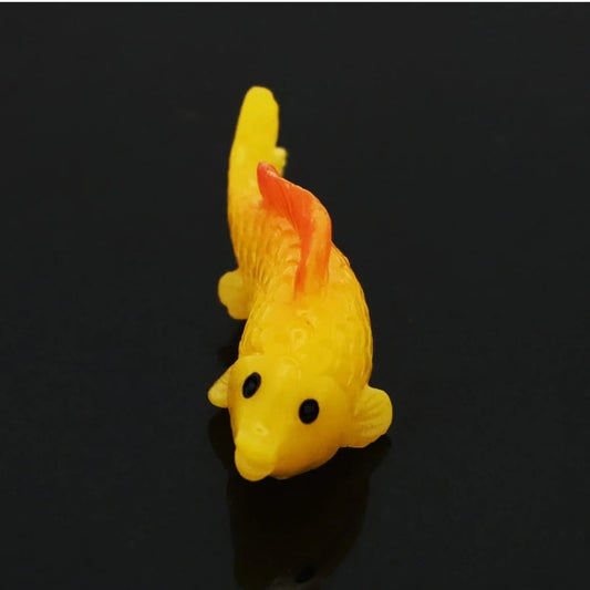 Gold fish Miniature