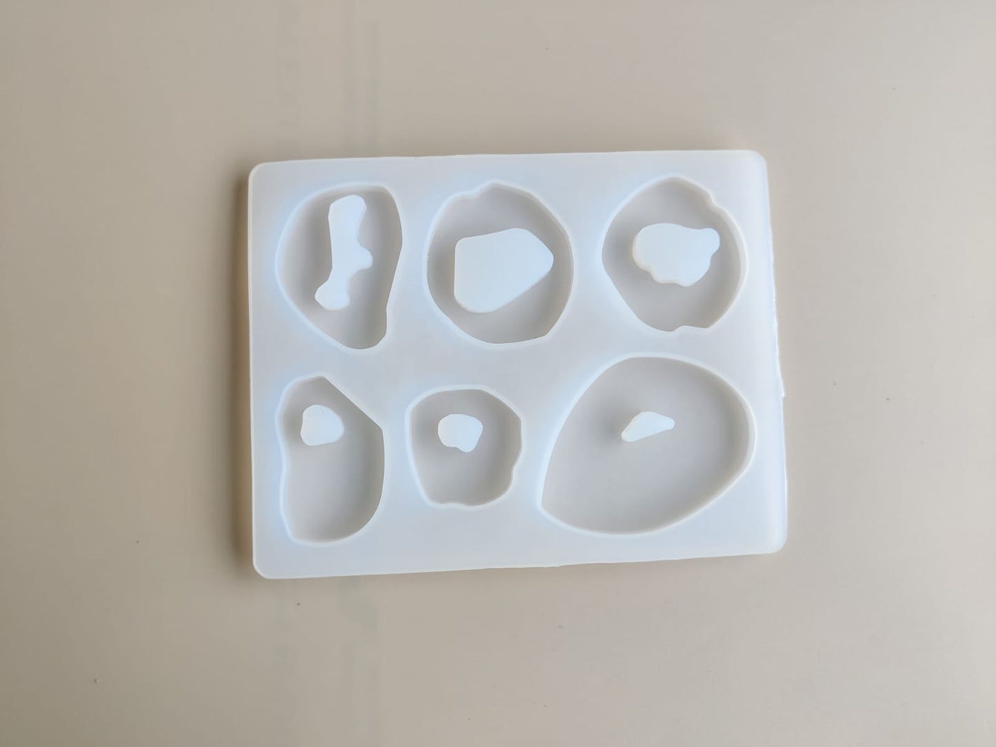 Agate rakhi & pendant mould- B