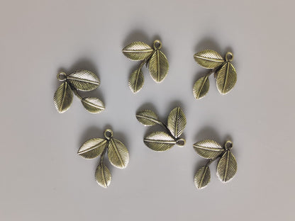 Metal Curve Leaf