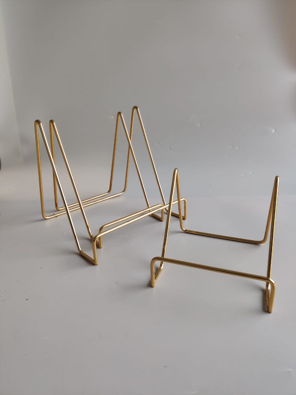 Non foldable Metal Stand - designer