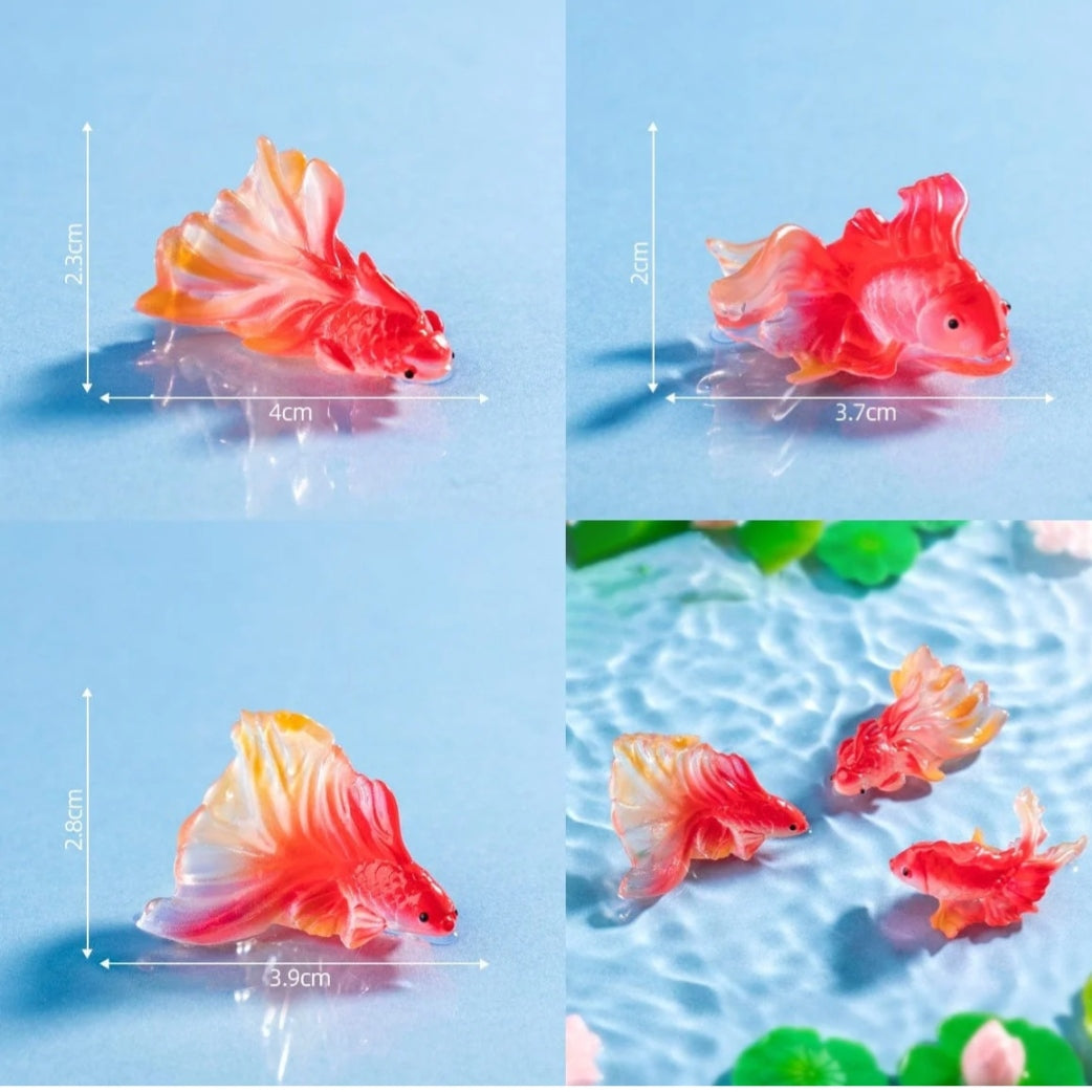 Red Fish Miniature