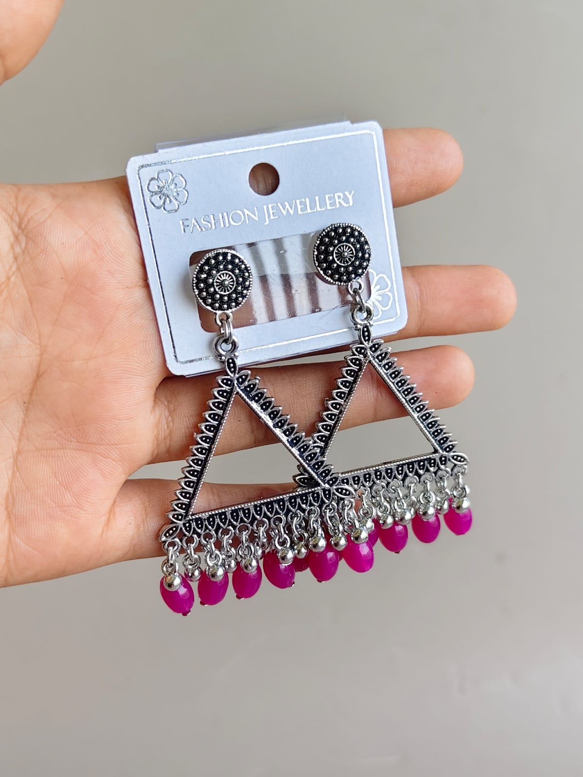 Jhumka - Triangular with silver base