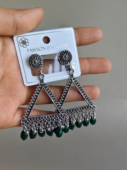 Jhumka - Triangular with silver base