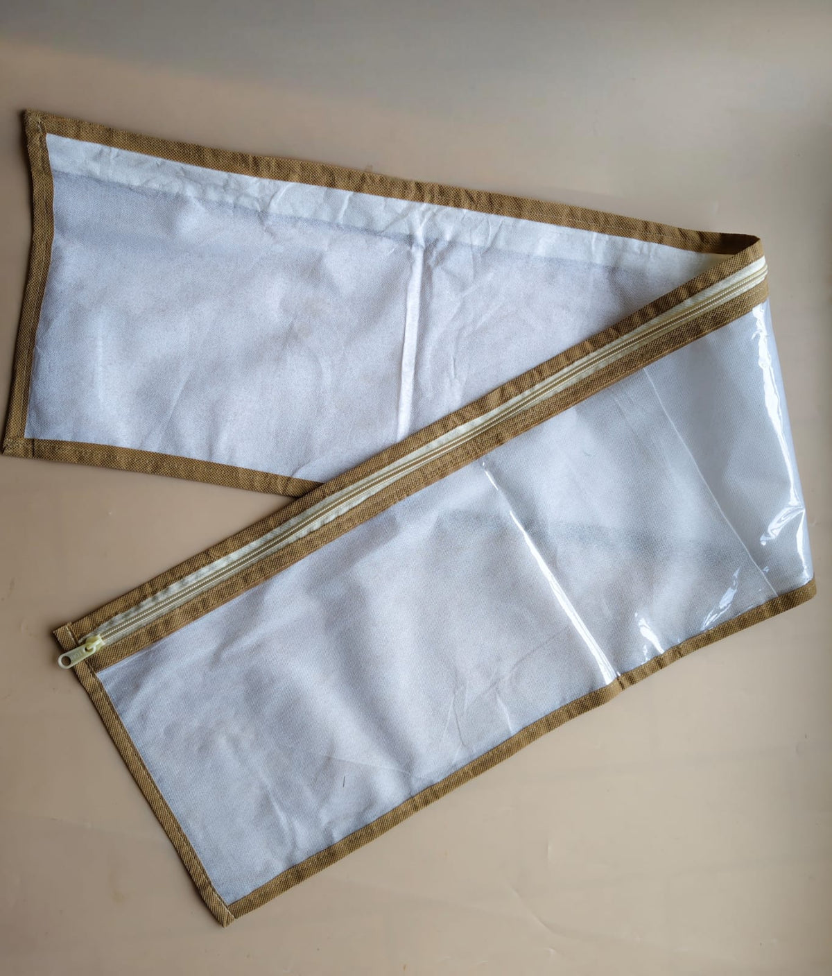 40'' Toran Bag - White