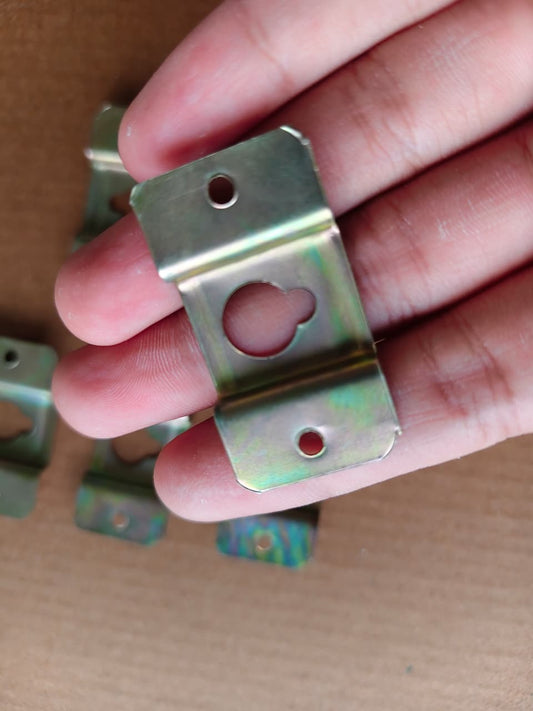 Hooks / Clamps