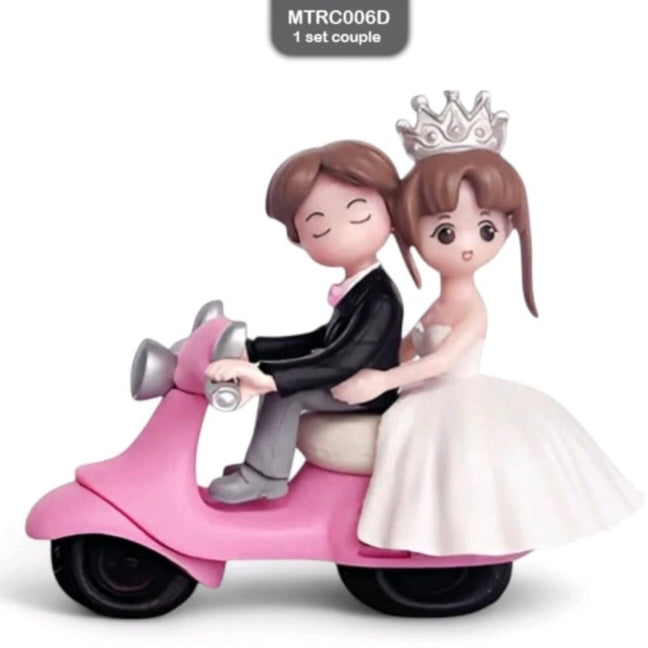 Couple on scooter Miniature