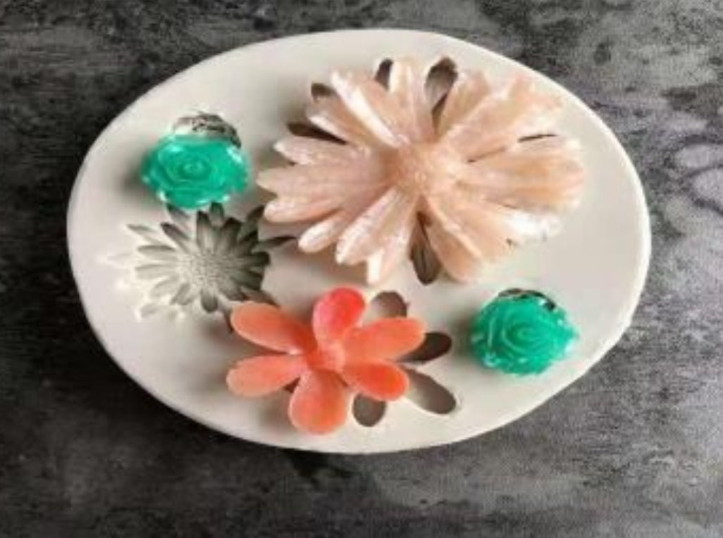 3D 5 Flower Candle Mould