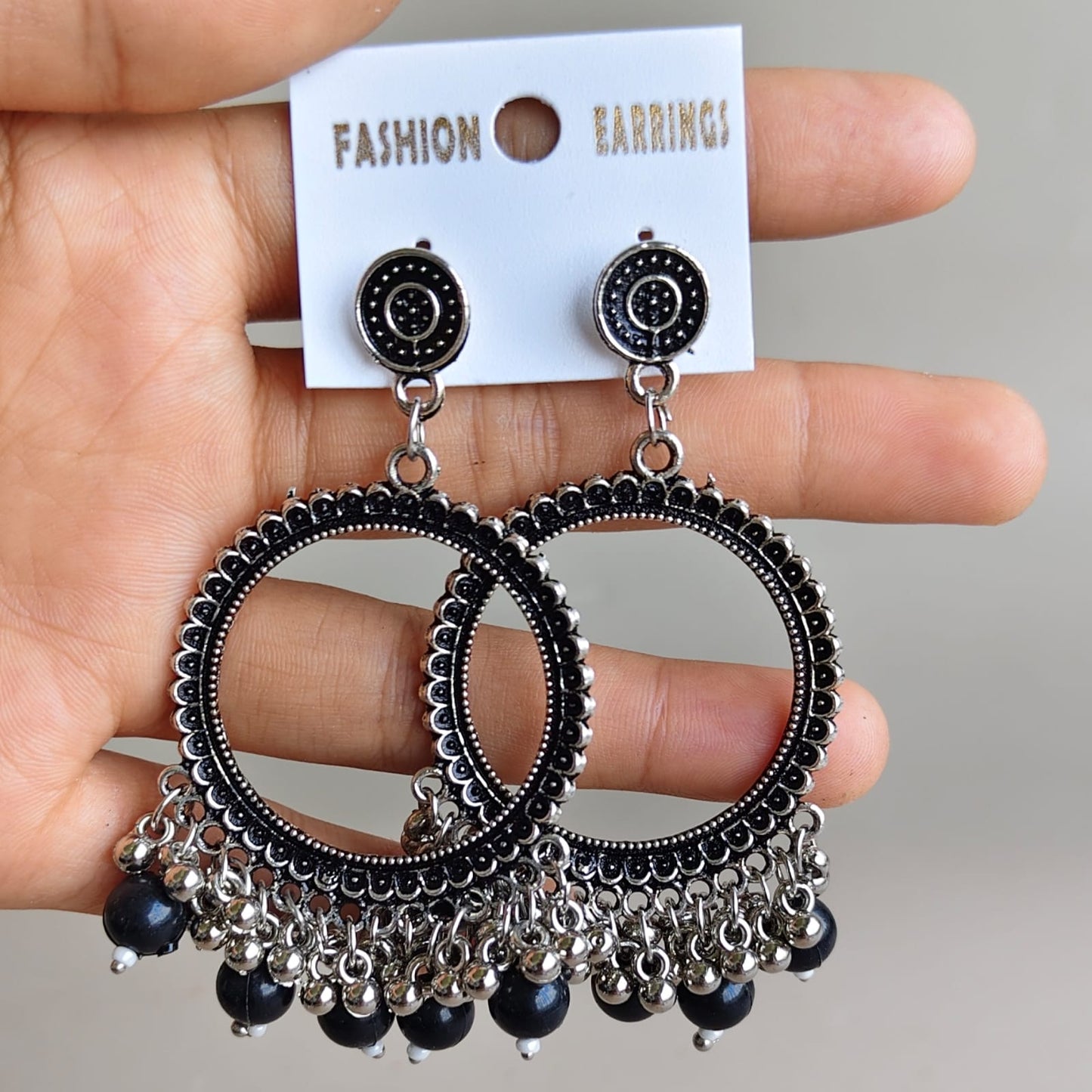 Jhumka - Round B with silver base