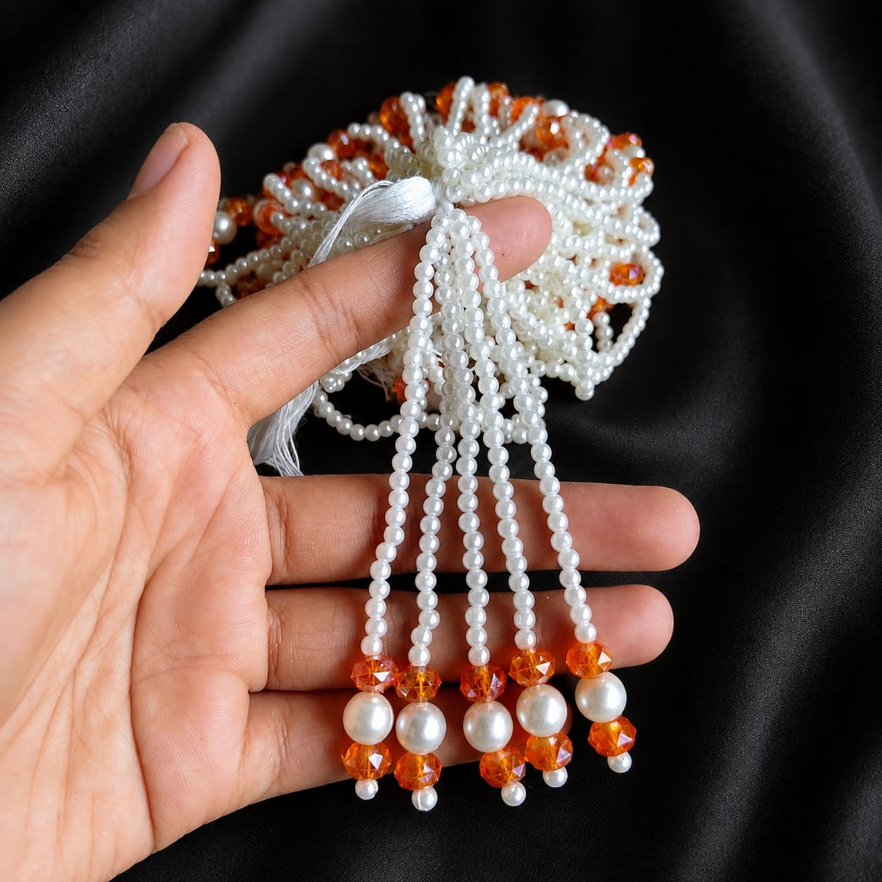 Pearl +Crystal Tassel / Latkan