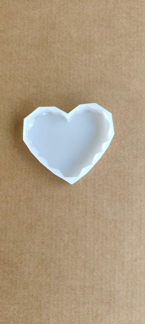 Small Zig Zag Heart Mould