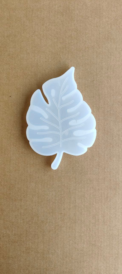 Palm Leaf Mould / Tropical