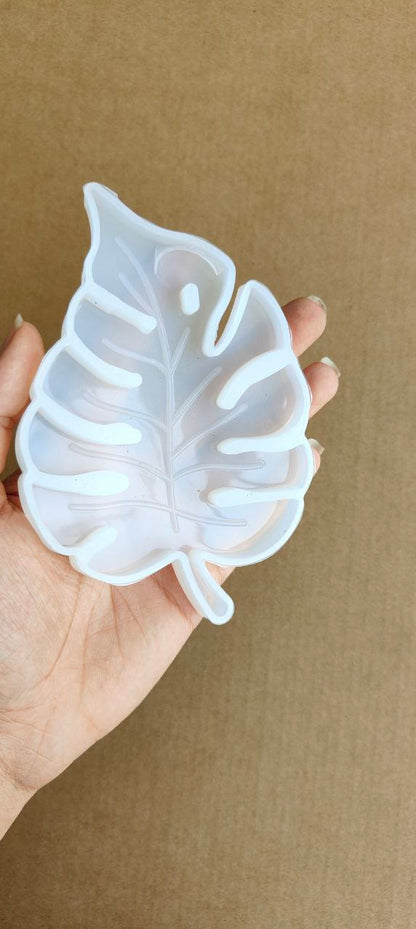 Palm Leaf Mould / Tropical
