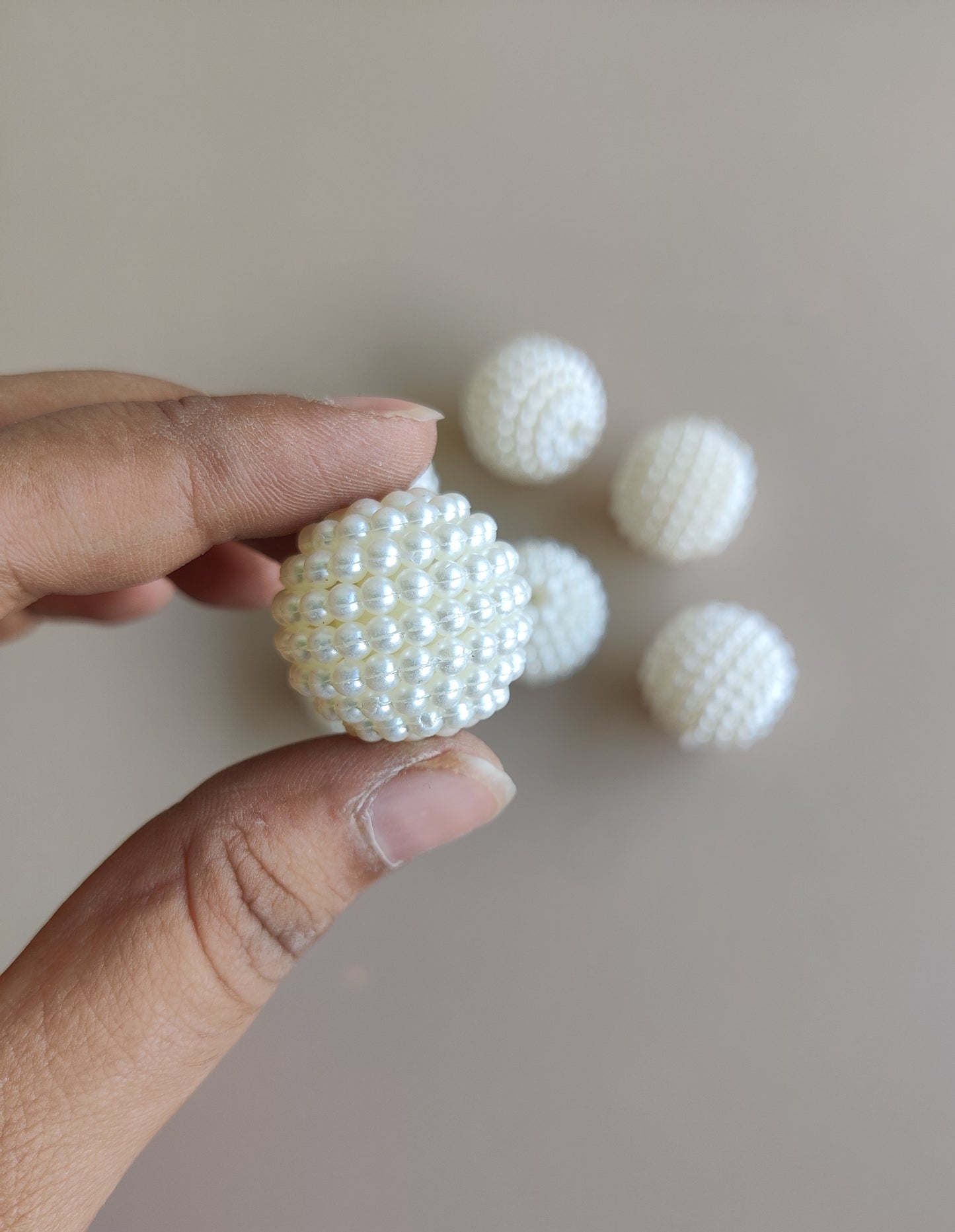 Pearl beads ball