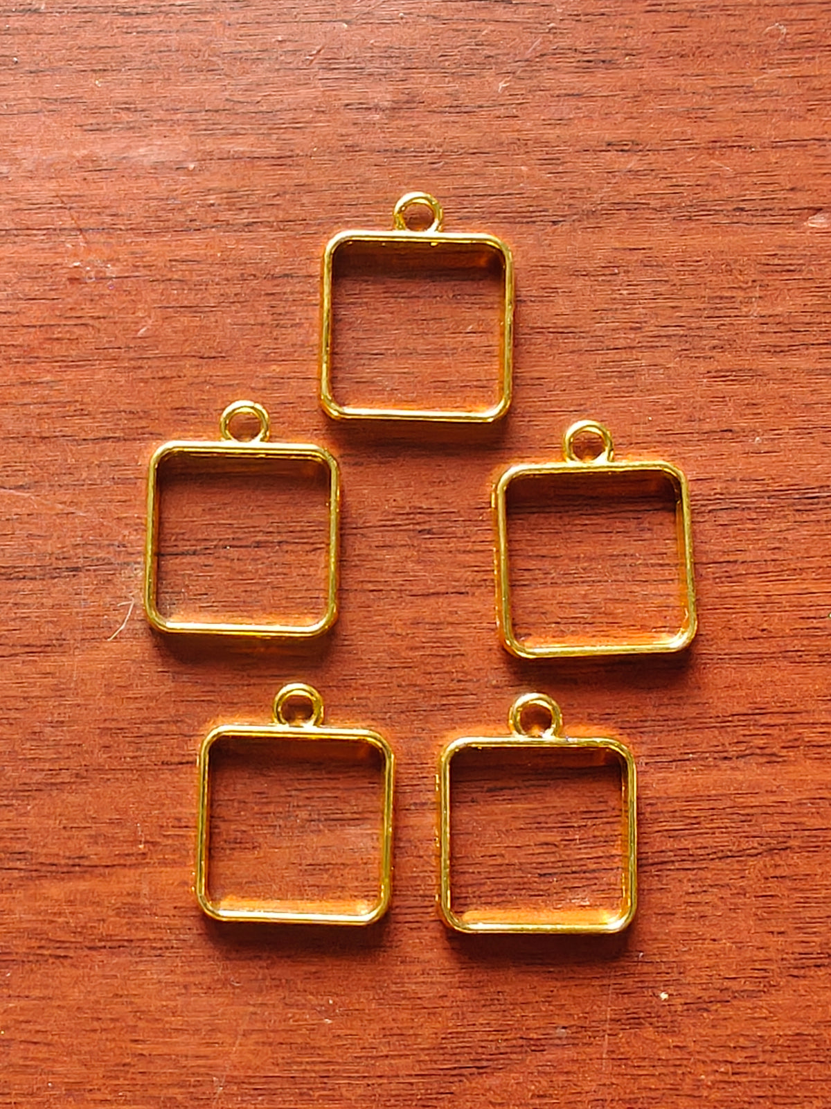 Square pendant bezel - pack of 5