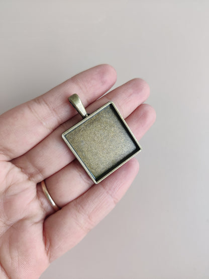Vintage / Antique Bezel pendant- P