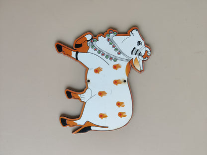 Cow cutout - Pair