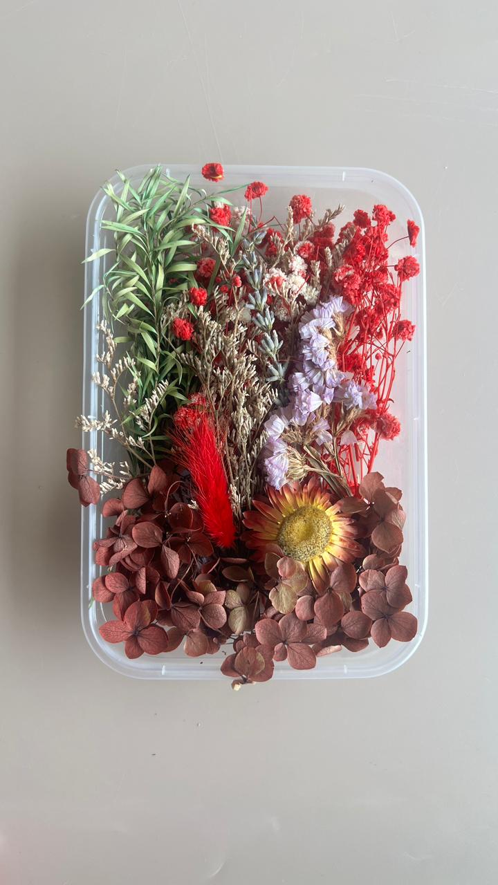 Dry flowers box