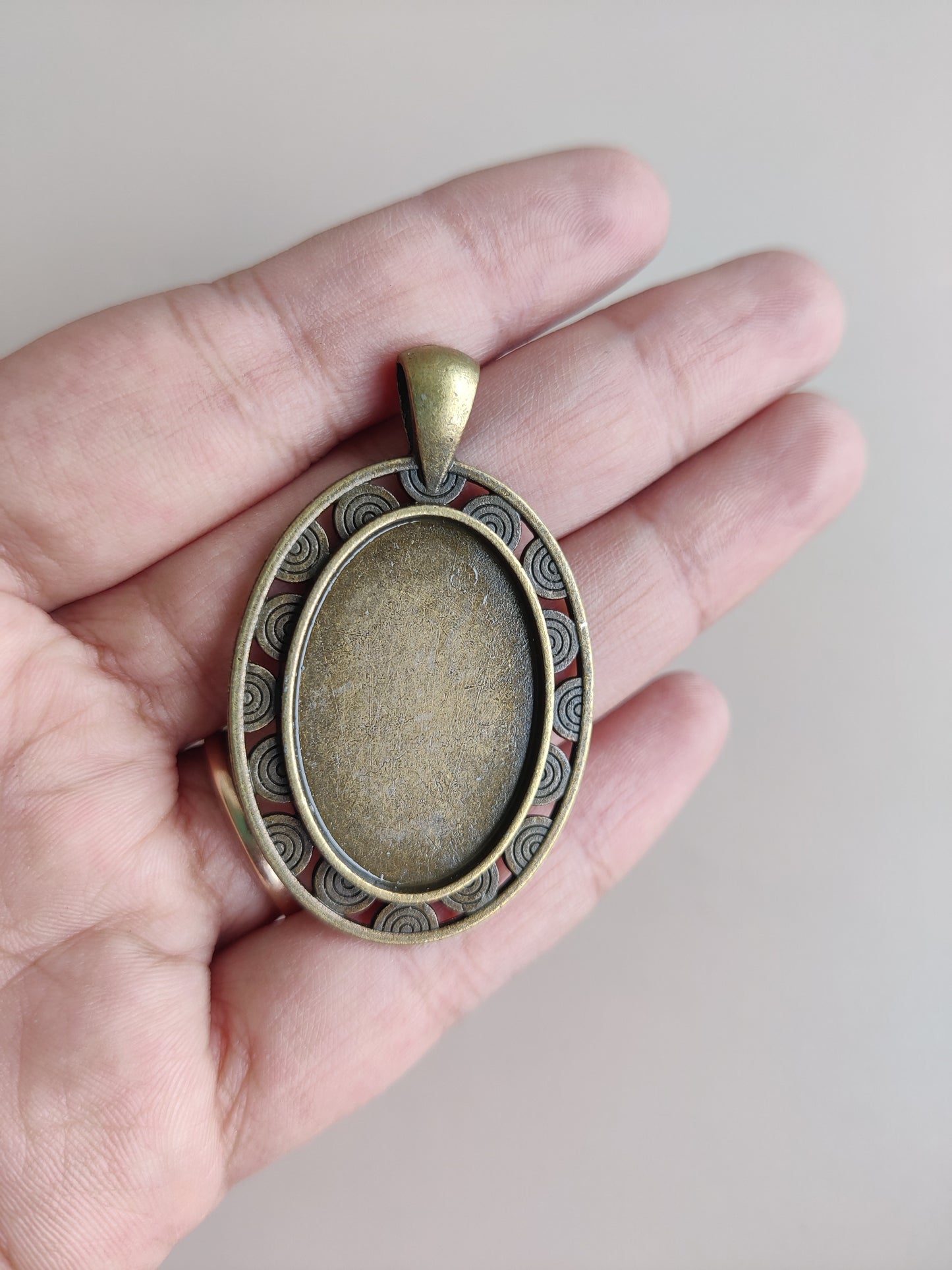 Vintage / Antique Bezel pendant- R