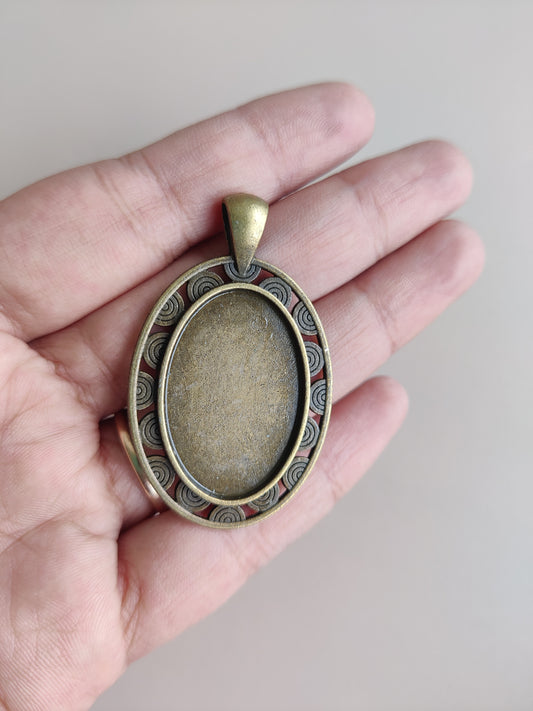 Vintage / Antique Bezel pendant- R