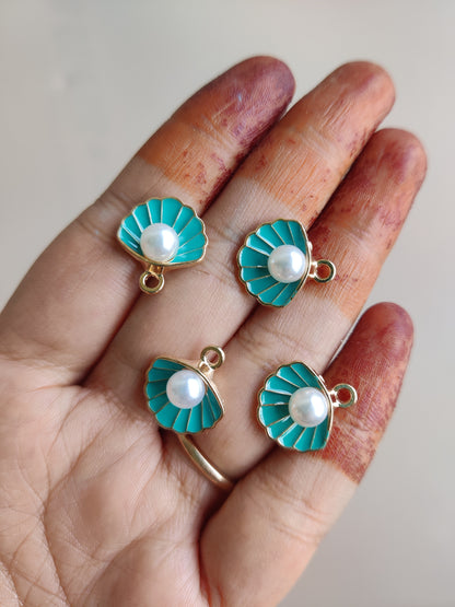 Sea shell bezel