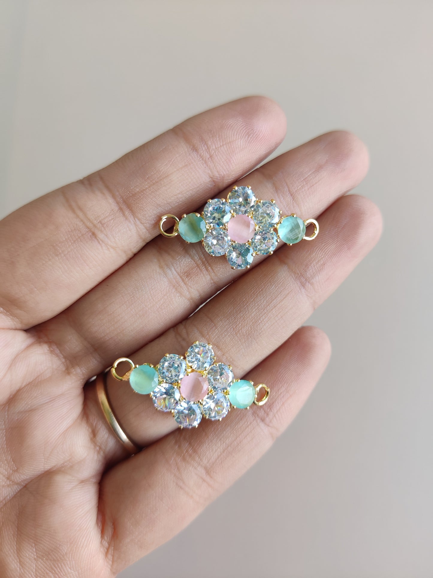 Multicolour stone charms