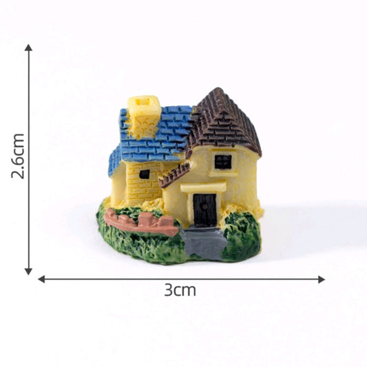 Hut/ house miniature - B