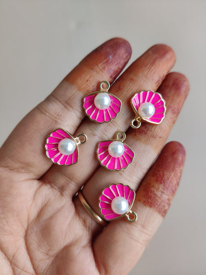 Sea shell bezel