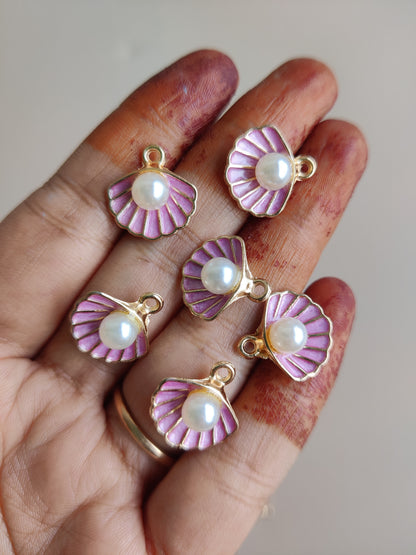 Sea shell bezel