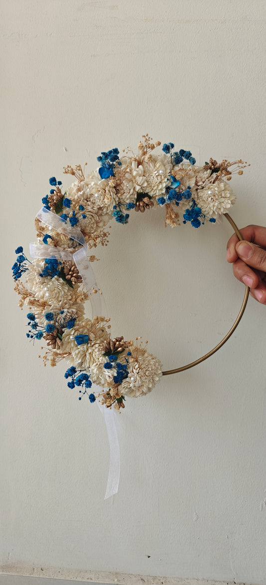 Flower hoop - white & blue
